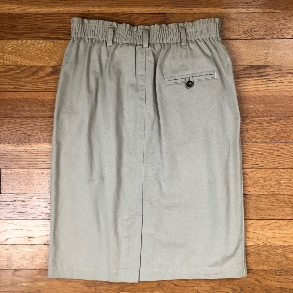LIZSPORT PETITE Khaki Skirt - Picture 2 of 5